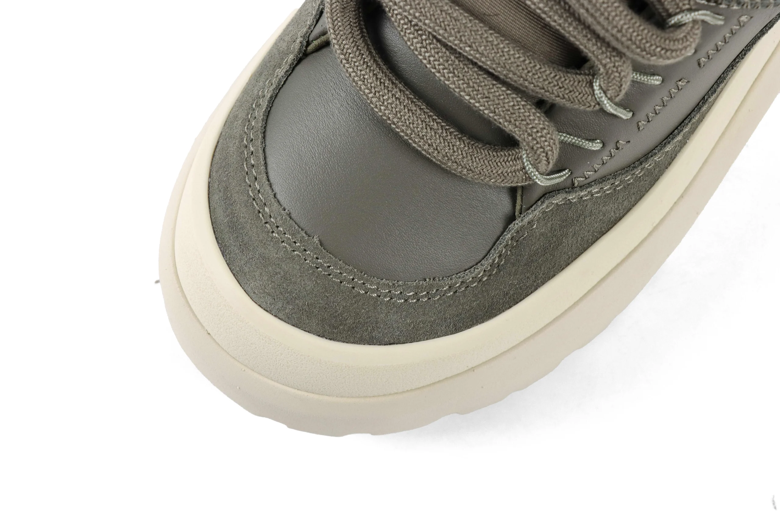 Mesh Toe Box