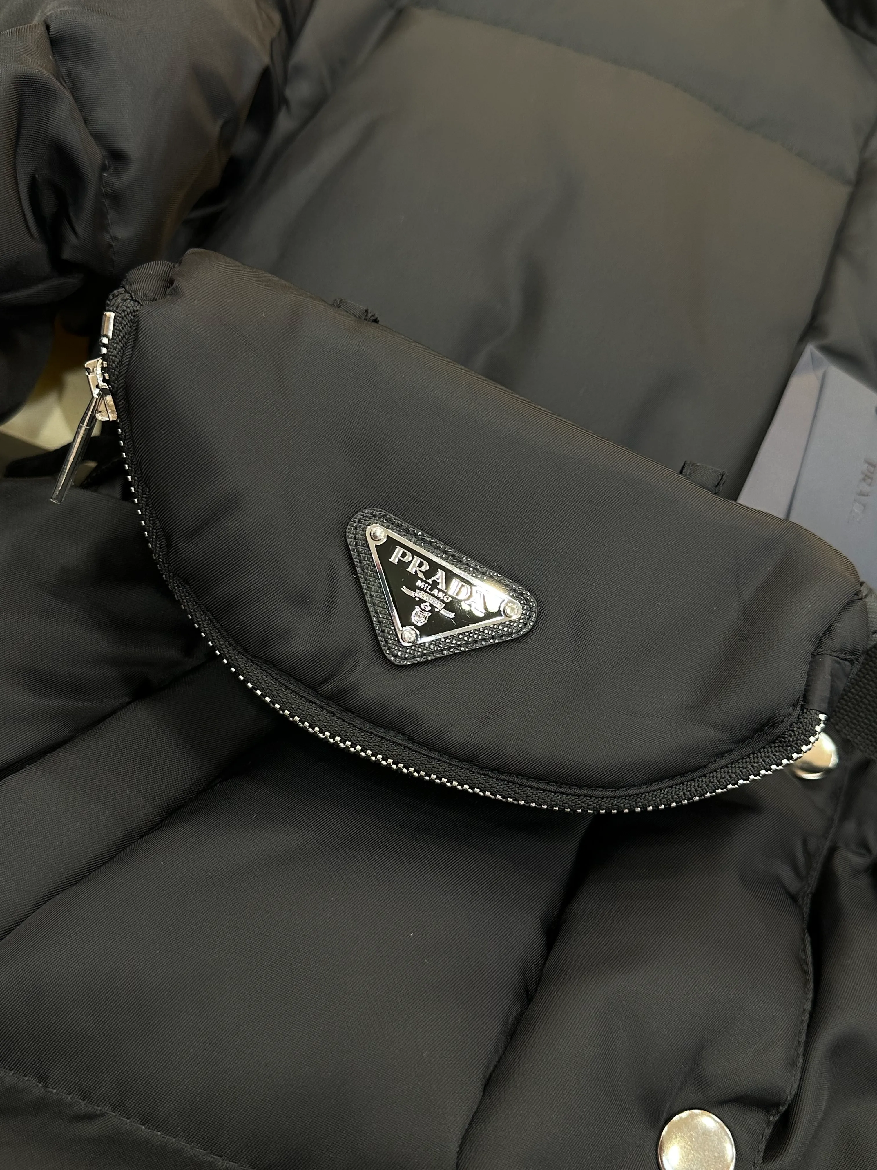 Triangle Logo Details