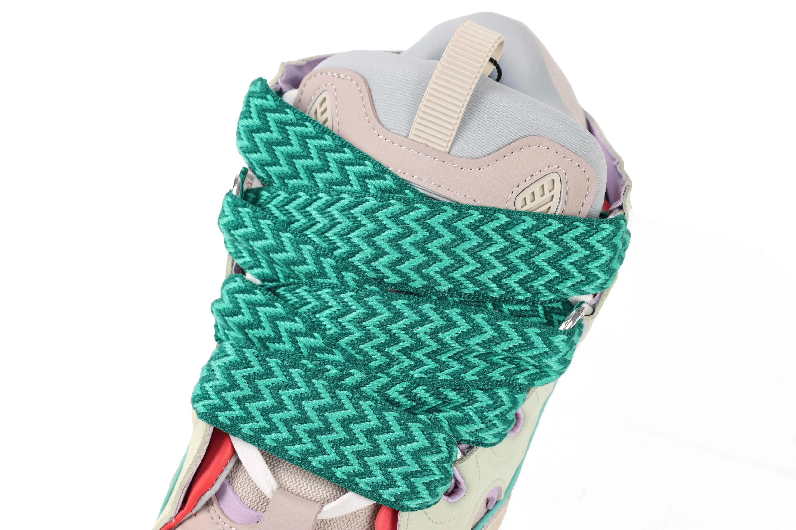 Shoelace Details