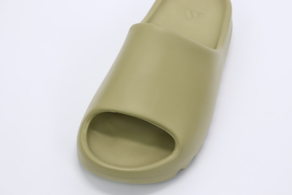 YEEZY SLIDE RESIN REPLICA - Image 3